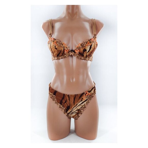 Lise Charmel Bra and Thong Set Embroidered Print Size 32A & M